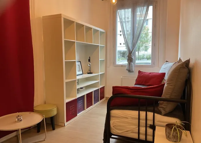 Nice Studio Close To The Park Georges Brassens